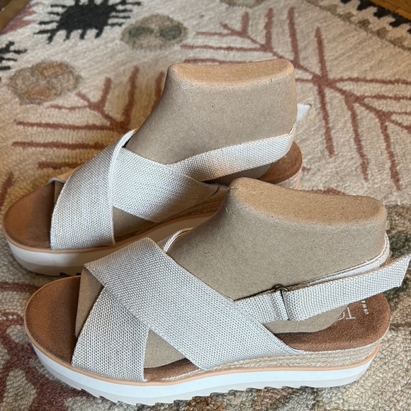 Toms Diana Crossover comfy chunky wedge espadrille Sandals neutral 8 NWT - Picture 5 of 13
